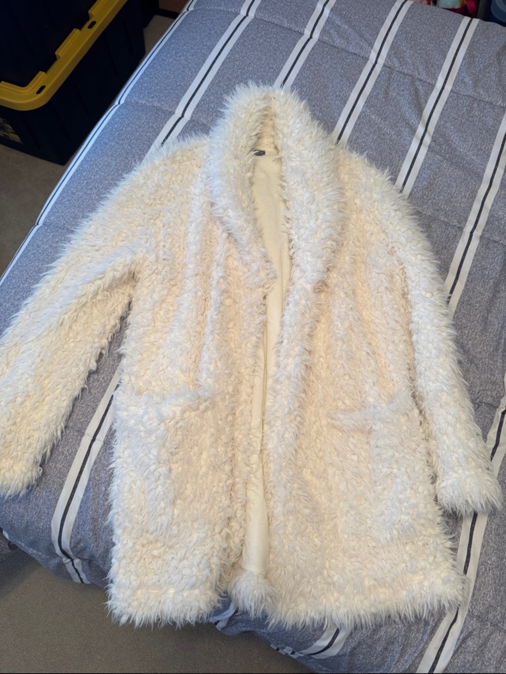 aerie Cream Faux Fur Open Cardigan Jacket